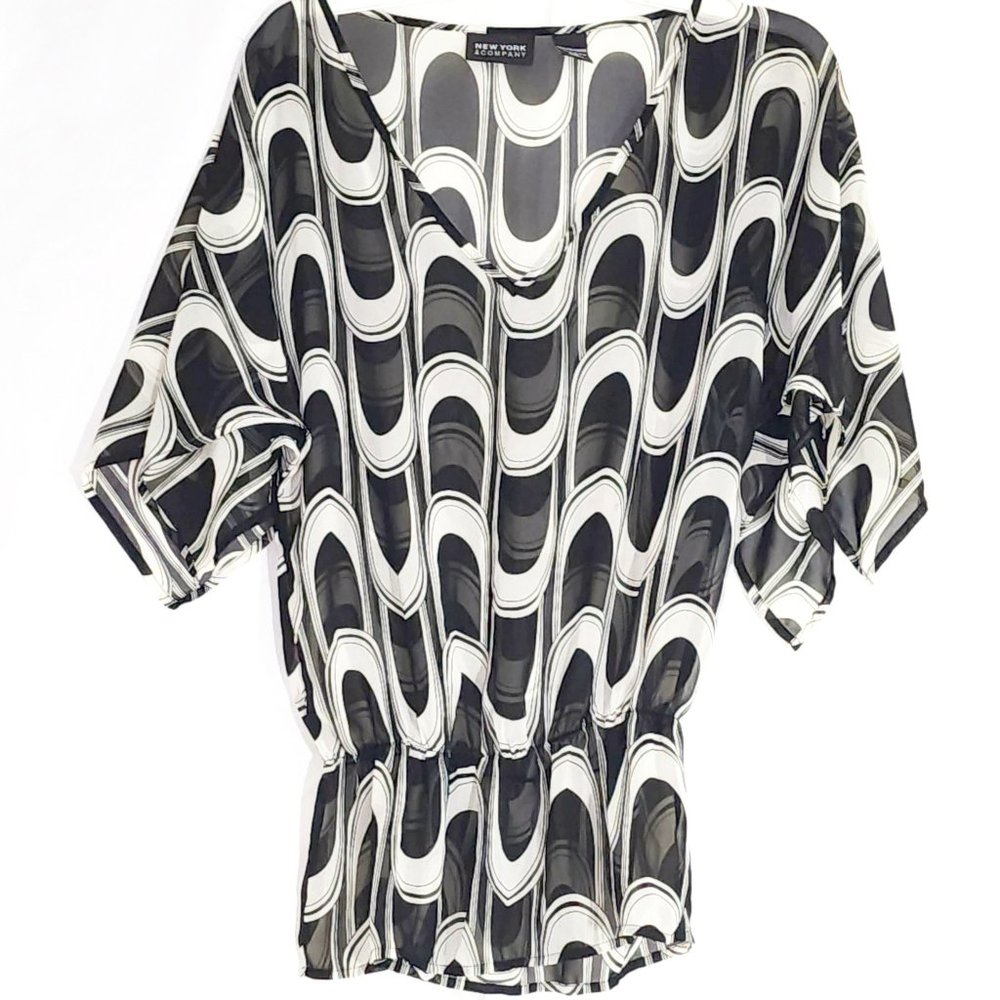 New York & Company - XS - Polyester- Chiffon -Bat half sleeve top